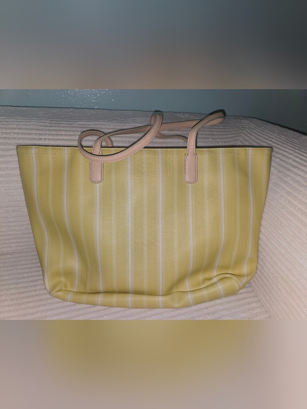 🌼COACH TOTE🌼